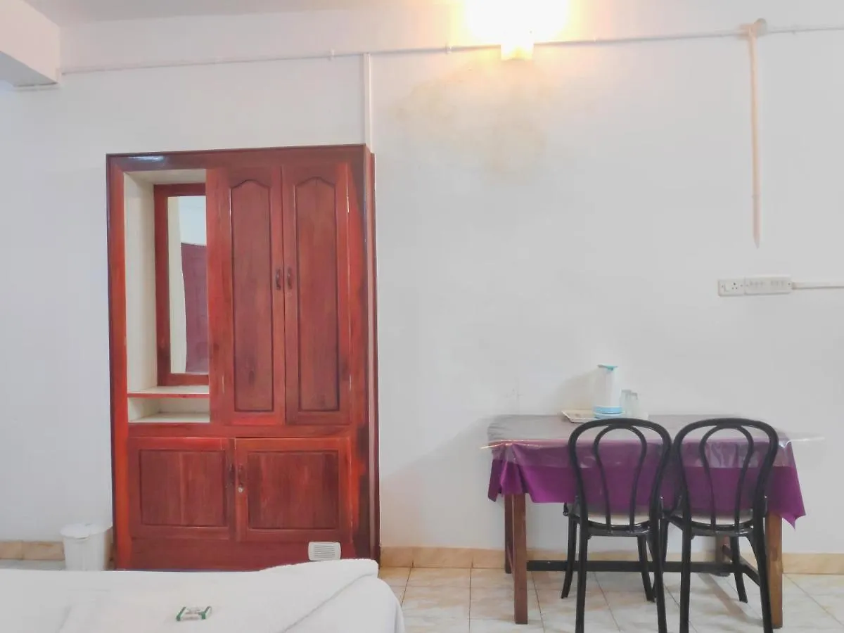 Munnar Hotel Club Nine